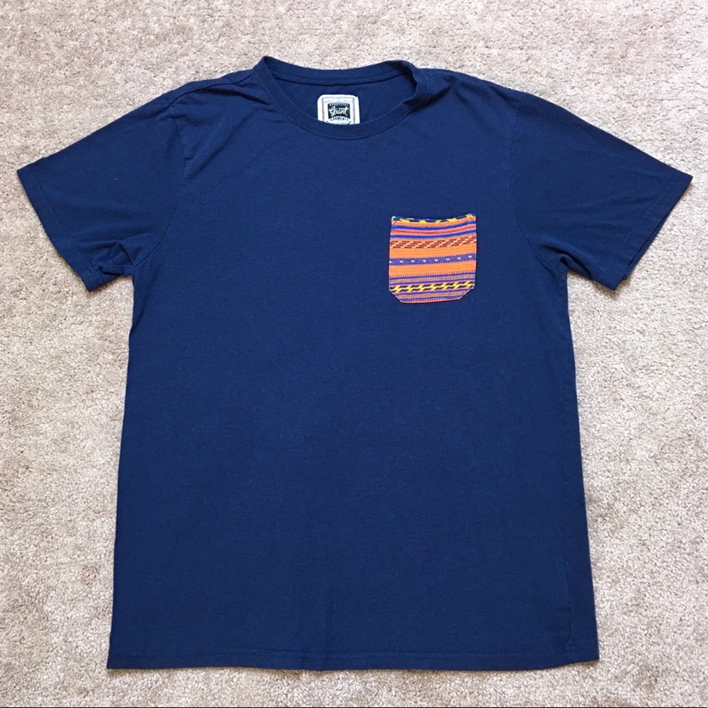 Beautiful Giant Garment Pocket Tee Men’s Sz Lg